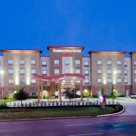 Fairfield Inn And Suites By Marriott North Spring Bagian luar foto