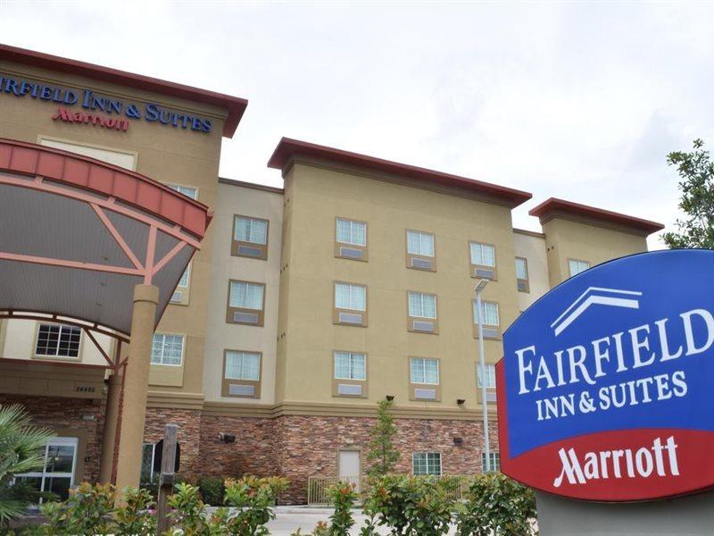 Fairfield Inn And Suites By Marriott North Spring Bagian luar foto